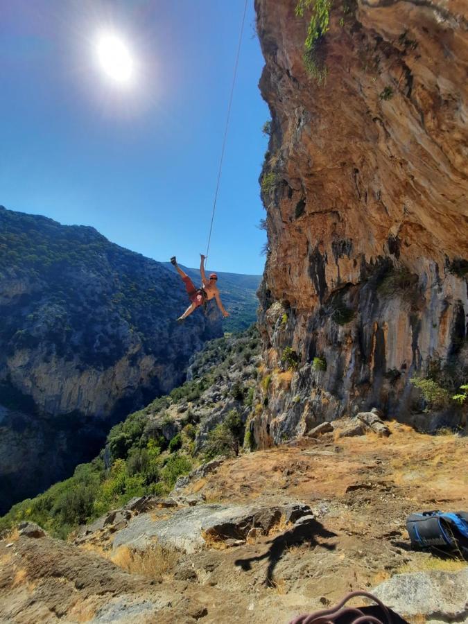 "The Stone" Apartment Agios Vlasios  Luaran gambar