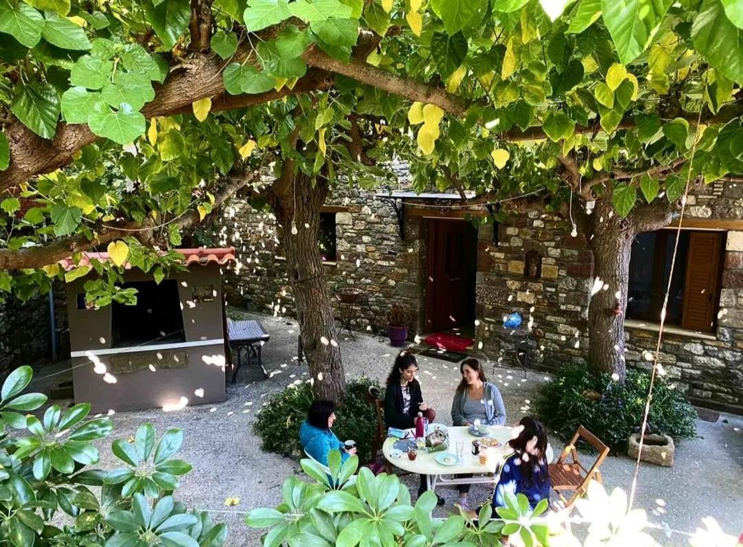 "The Stone" Apartment Agios Vlasios  Luaran gambar